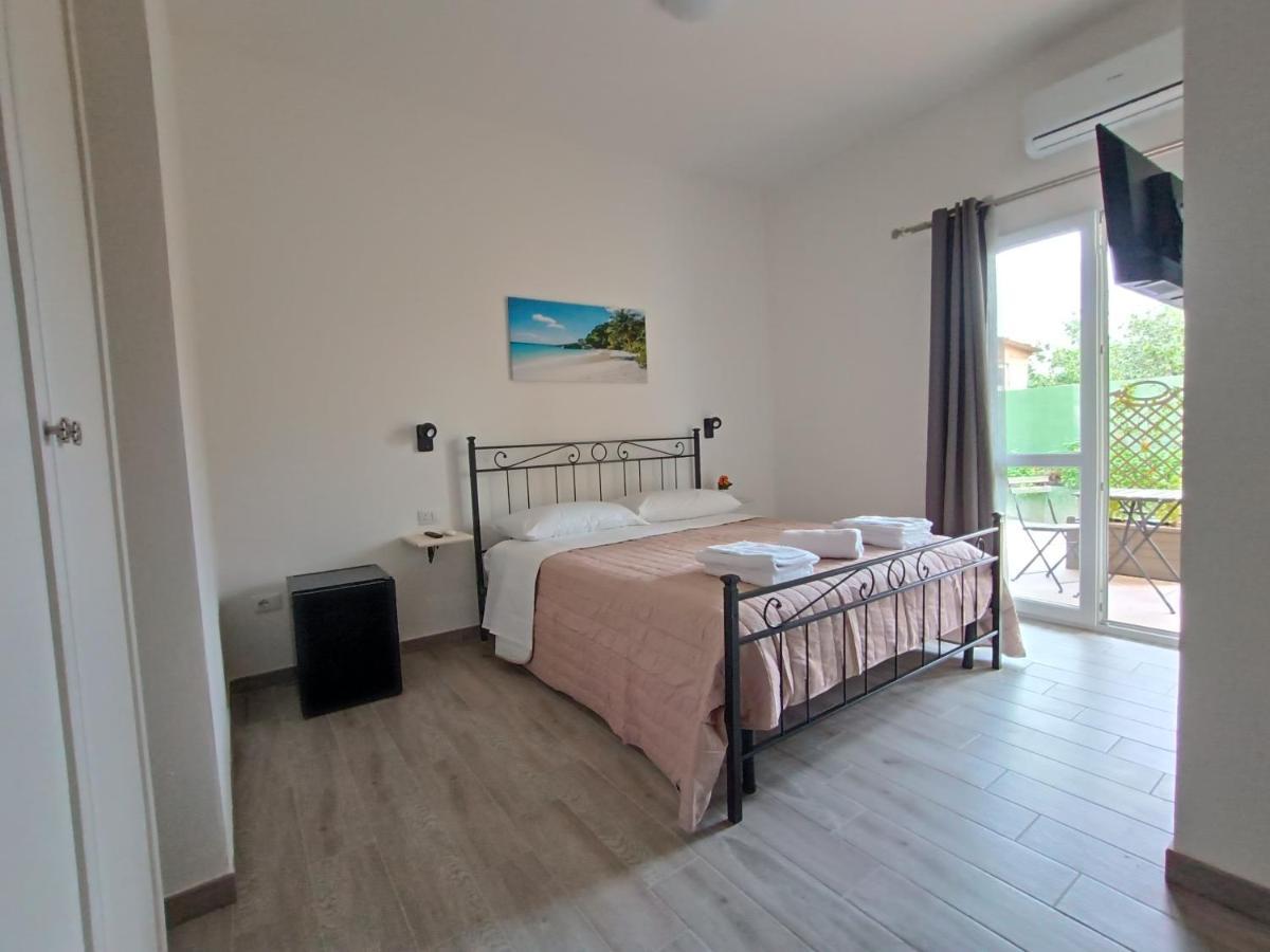 Costa Di Sopra Affittacamere By Hospitality Sardinia Quartu Sant'Elena Bagian luar foto