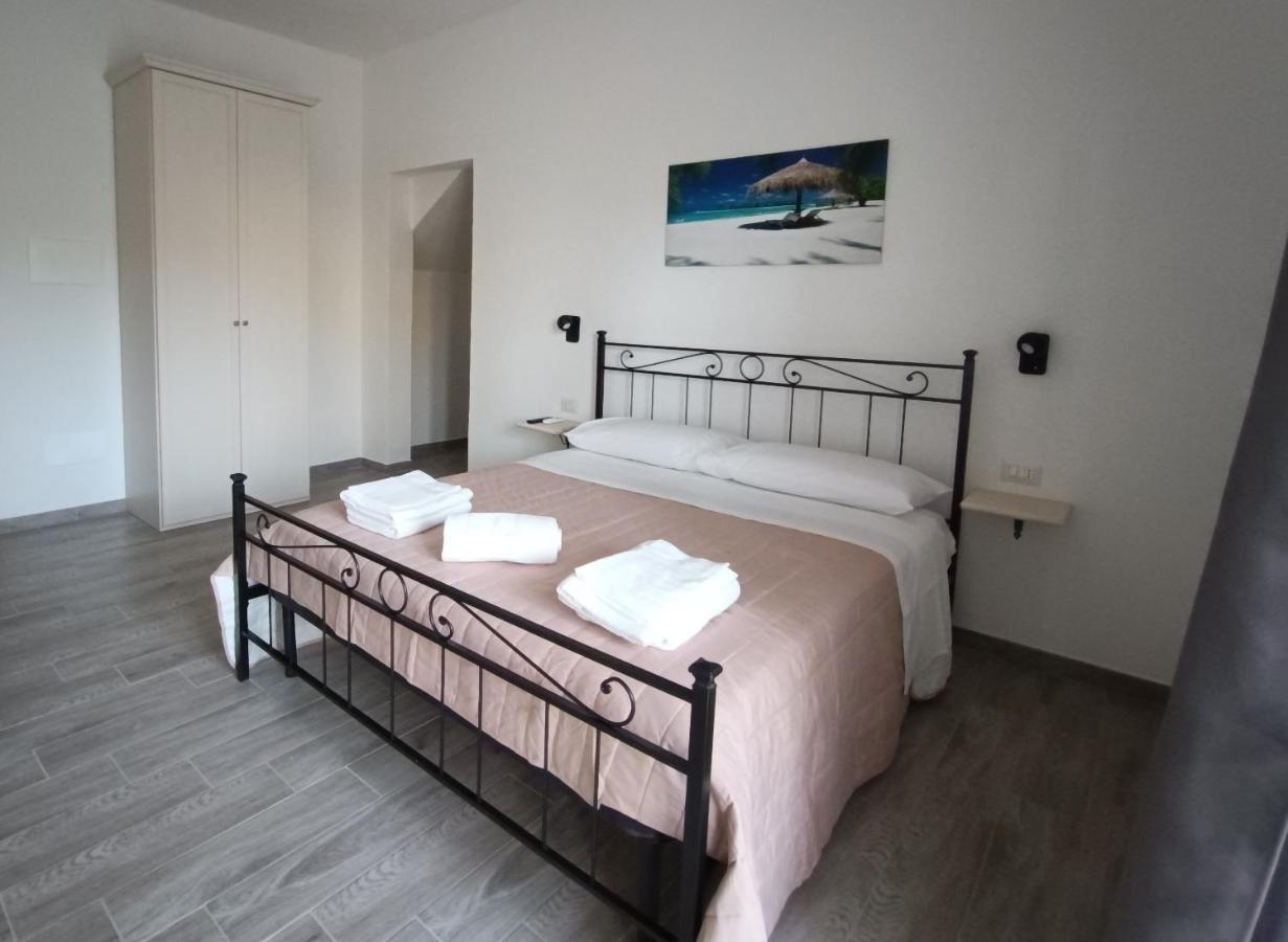 Costa Di Sopra Affittacamere By Hospitality Sardinia Quartu Sant'Elena Bagian luar foto